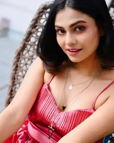 Call Girls Service in Chakpikarong